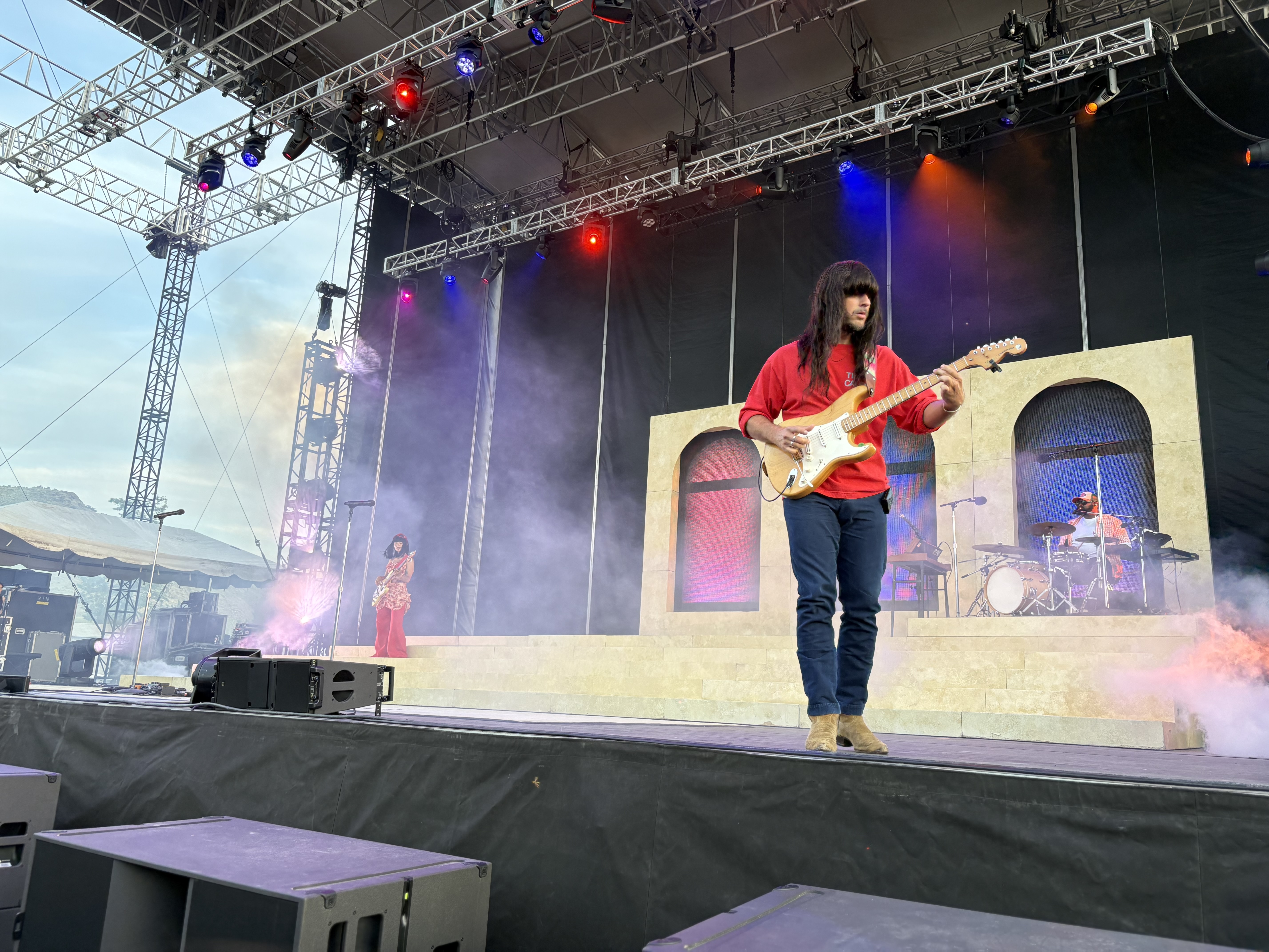 khruangbin_05