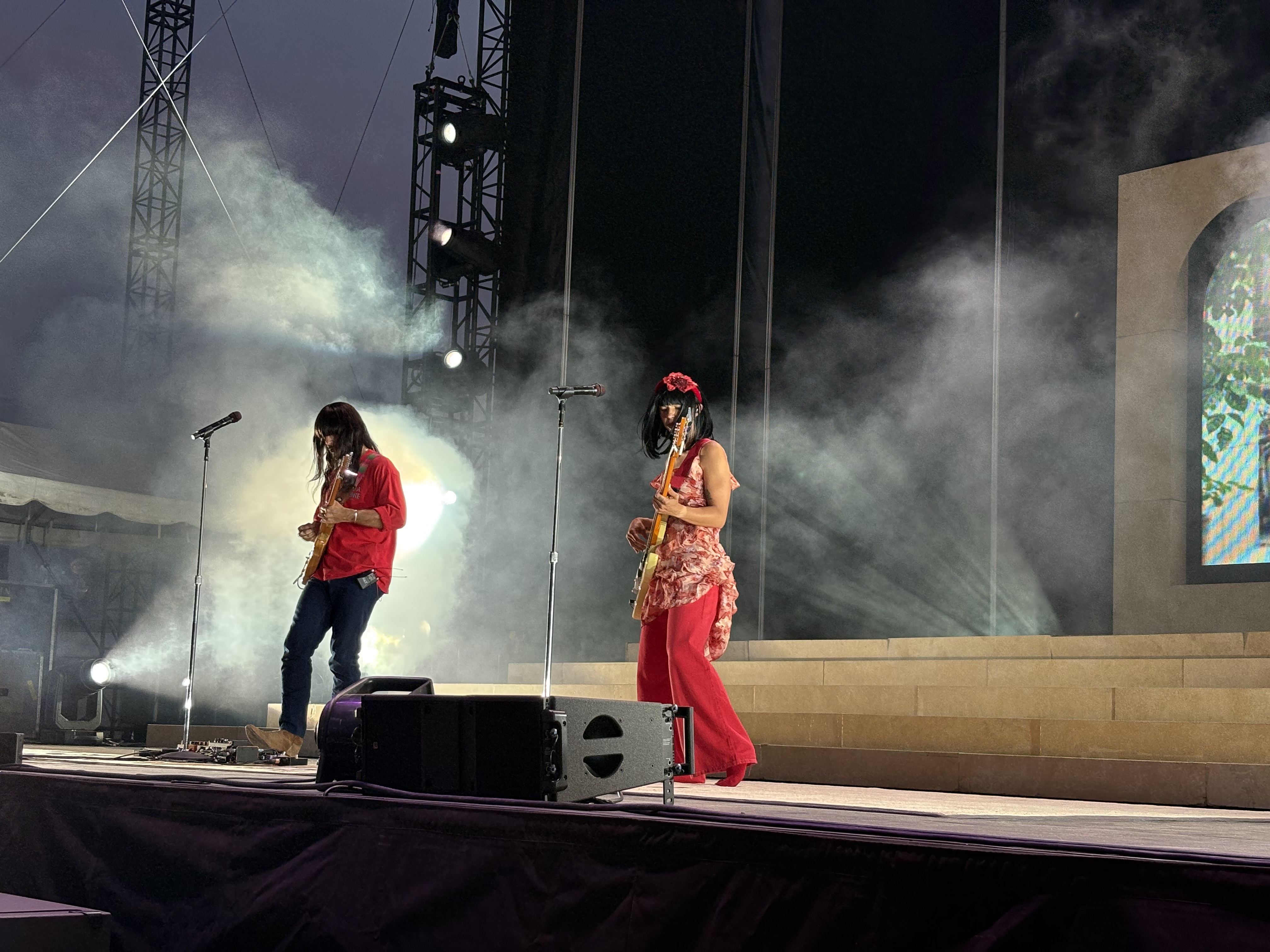 khruangbin_06